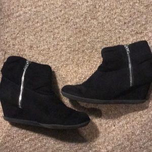 Black suede wedges